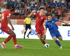 九游娱乐- 附加赛巅峰对决！北城火箭队惊险晋级吴越赤兔队，冲浪赛场再起波澜；全面提速抢占先机