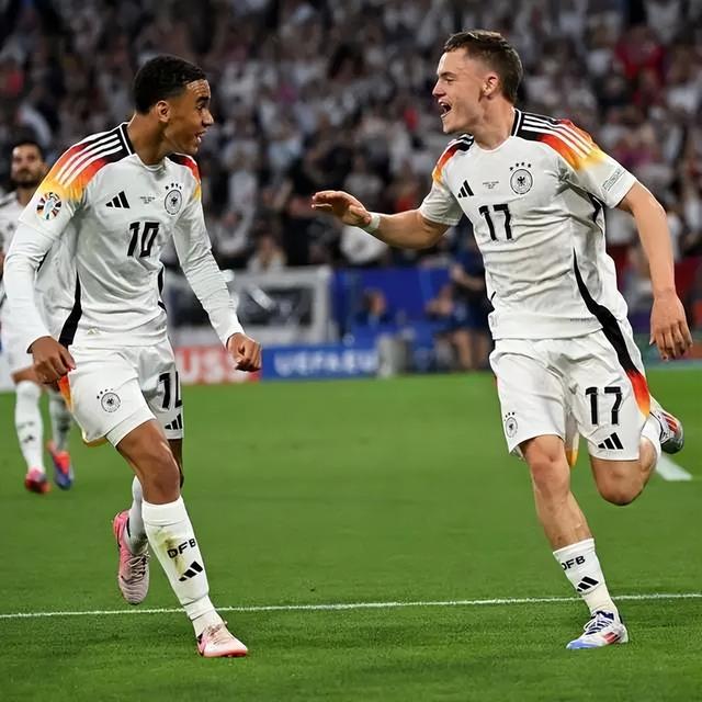 九游娱乐-西亚卡姆新星回归赛场表现惊艳，澳大利亚队未来可期！的简单介绍